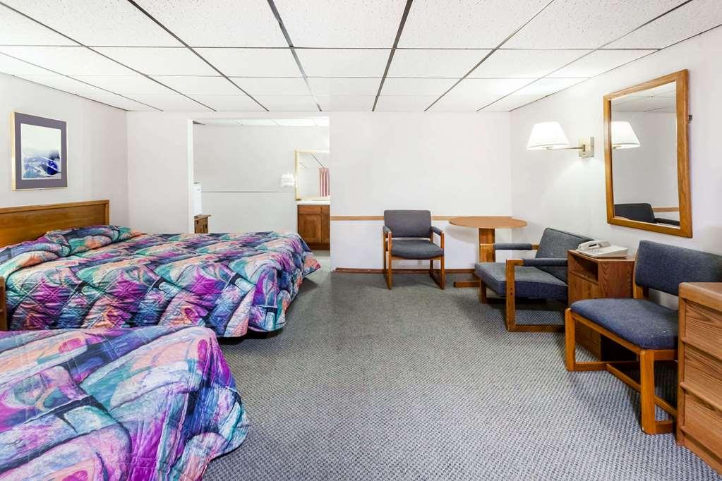 Knights Inn Mackinaw City Bilik gambar