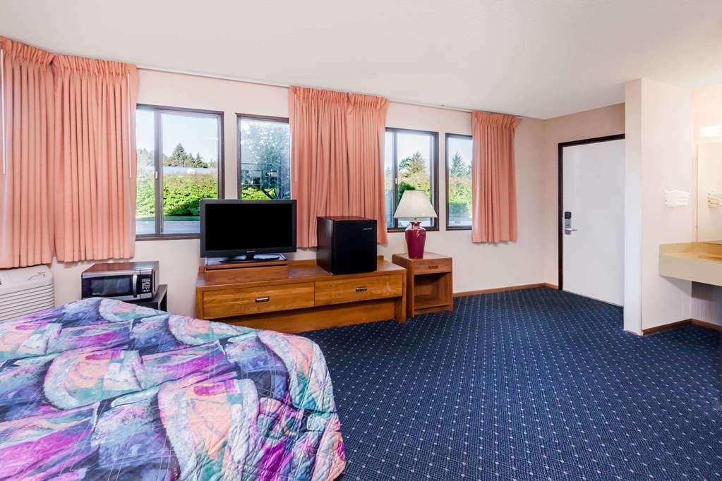 Knights Inn Mackinaw City Bilik gambar