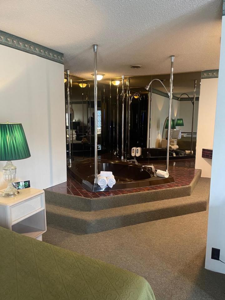 Knights Inn Mackinaw City Luaran gambar
