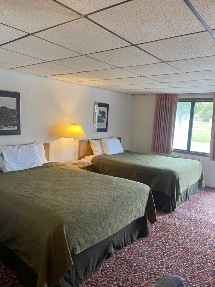 Knights Inn Mackinaw City Luaran gambar
