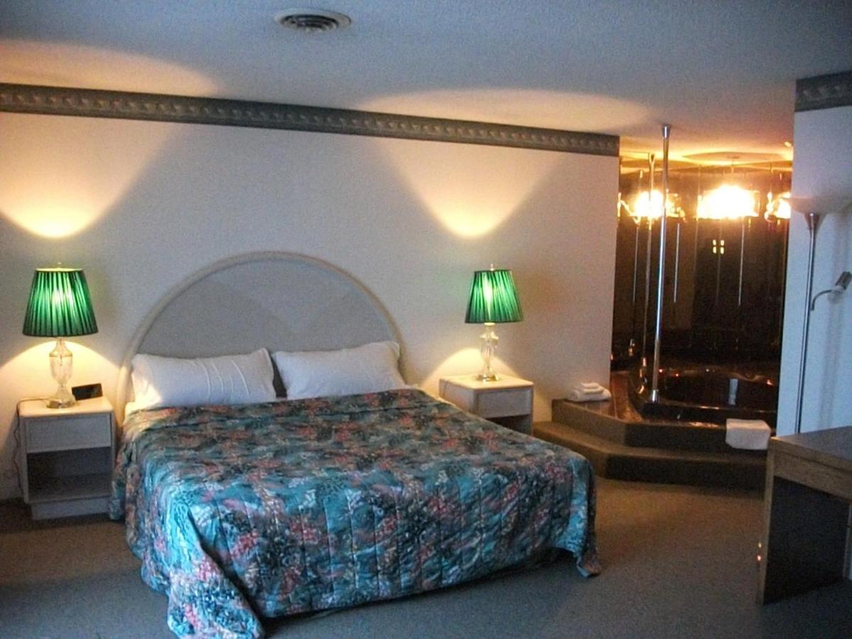 Knights Inn Mackinaw City Bilik gambar
